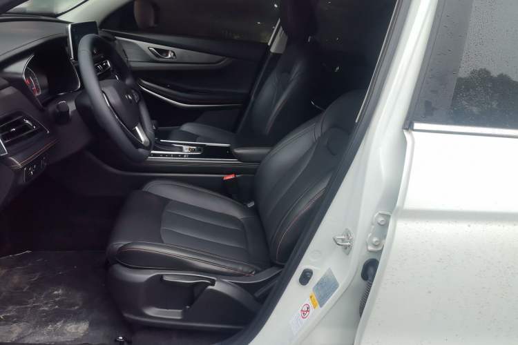 Used CHANGAN CS75 2021 Honor Million Edition 280T DCT Luxury Model Left Front Seat
