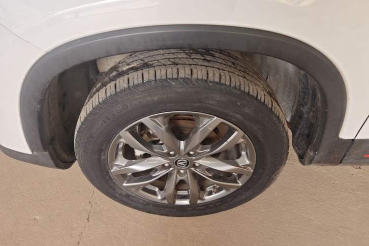 Used CHANGAN CS75 2021 Honor Million Edition 280T DCT Prestige Model Left Front Wheel Hub