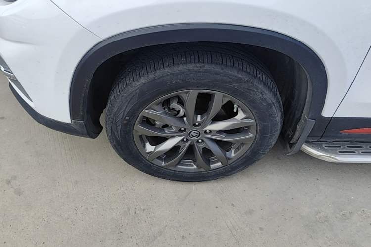Used CHANGAN CS75 2021 Honor Million Edition 280T DCT Prestige Model Left Front Wheel Hub
