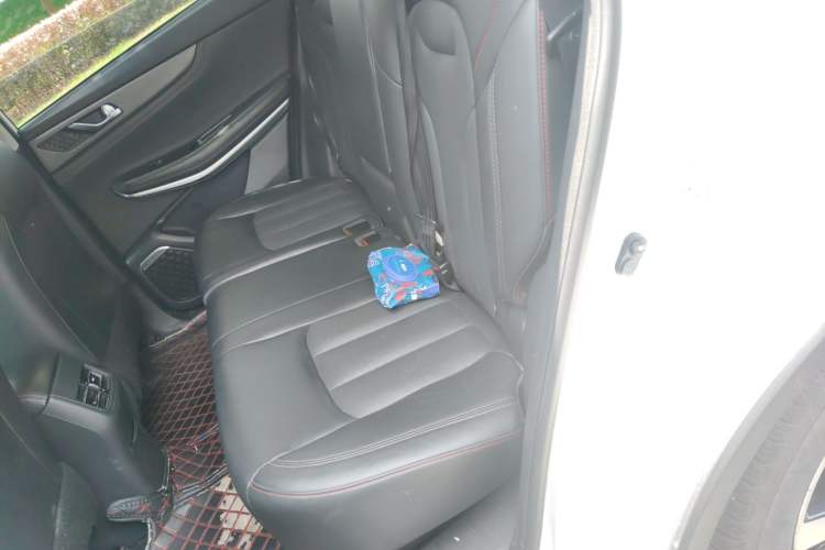 Used CHANGAN CS75 2021 Honor Million Edition 280T DCT Navigation Model Left Rear Seat