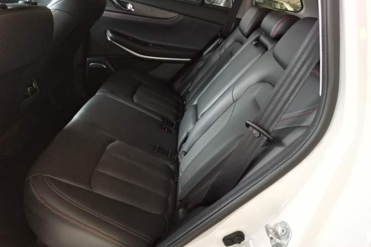 Used CHANGAN CS75 2021 Honor Million Edition 280T DCT Navigation Model Left Rear Seat