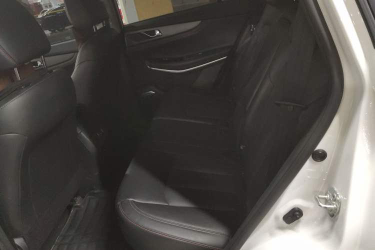 Used CHANGAN CS75 2021 Honor Million Edition 280T DCT Luxury Model Left Rear Seat