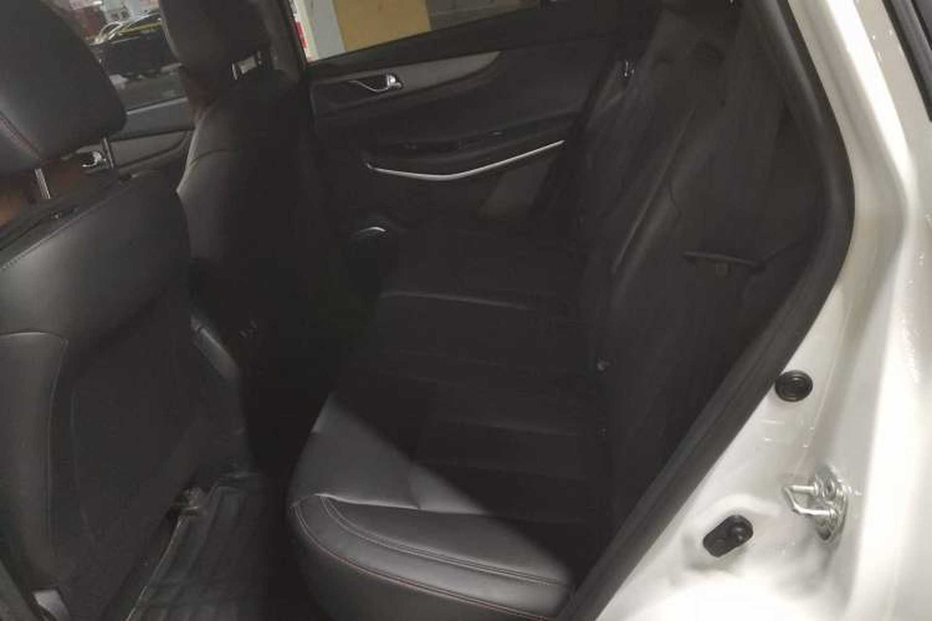 Used CHANGAN CS75 2021 Honor Million Edition 280T DCT Luxury Model Left Rear Seat
