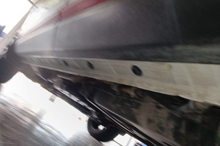 Used CHANGAN CS75 2021 Honor Million Edition 280T DCT Navigation Model Left Side Sill