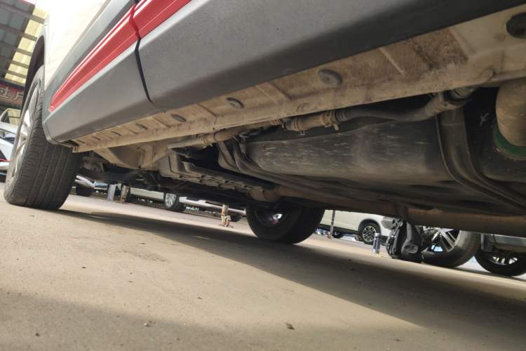 Used CHANGAN CS75 2021 Honor Million Edition 280T DCT Prestige Model Left Side Sill
