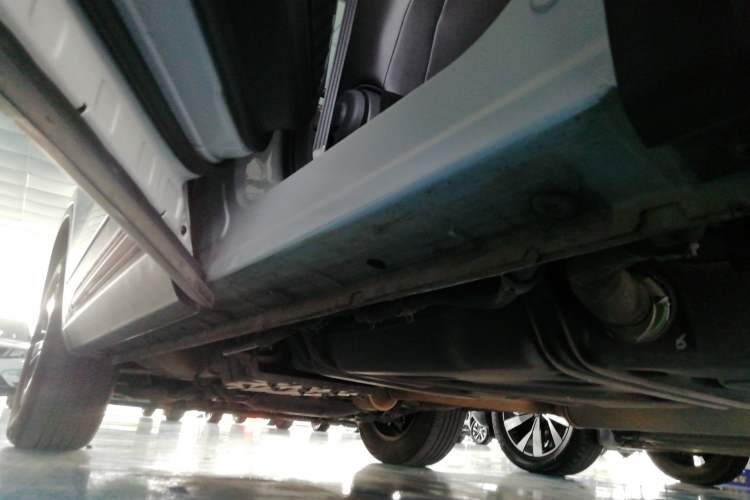 Used CHANGAN CS75 2021 Honor Million Edition 280T DCT Luxury Model Left Side Sill