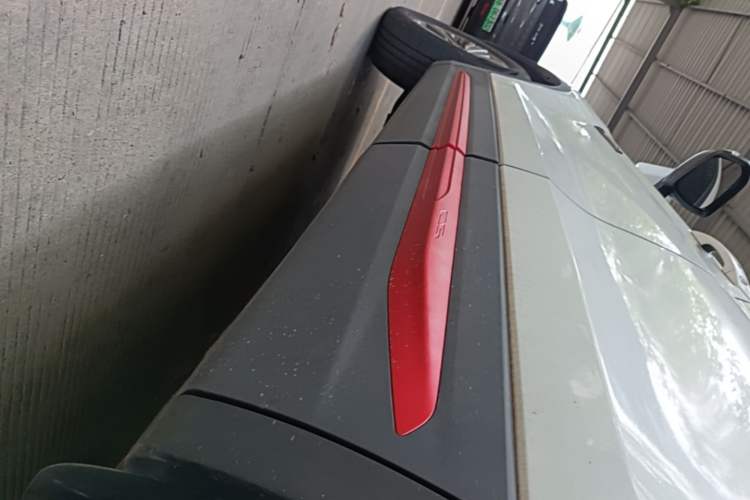 Used CHANGAN CS75 2021 Honor Million Edition 280T DCT Luxury Model Left Side Sill