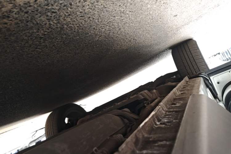 Used CHANGAN CS75 2021 Honor Million Edition 280T DCT Navigation Model Left Side Sill