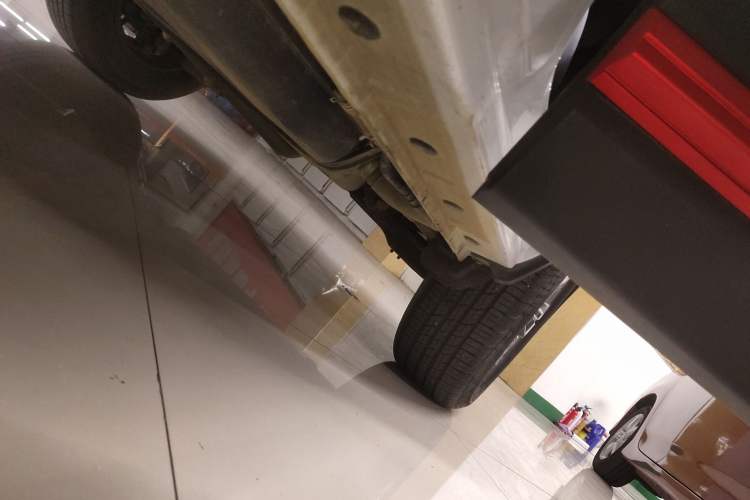 Used CHANGAN CS75 2021 Honor Million Edition 280T DCT Luxury Model Left Side Sill