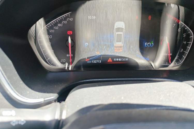Used CHANGAN CS75 2021 Honor Million Edition 280T DCT Prestige Model Odometer Close Up