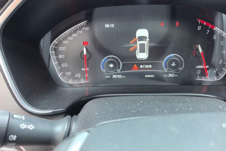 Used CHANGAN CS75 2021 Honor Million Edition 280T Manual Elite Model Odometer Close Up