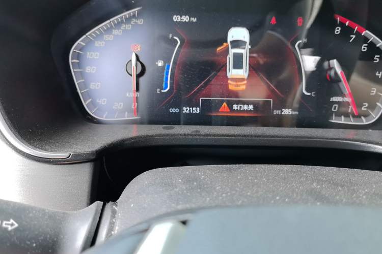 Used CHANGAN CS75 2021 Honor Million Edition 280T Manual Elite Model Odometer Close Up