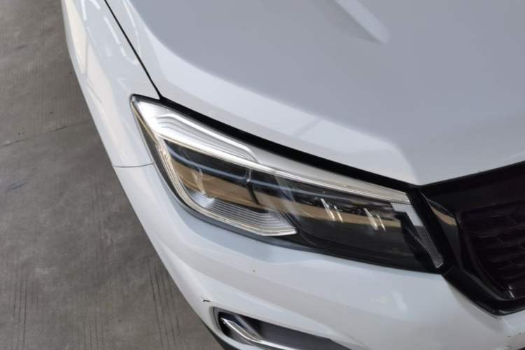 Used CHANGAN CS75 2021 Honor Million Edition 280T DCT Luxury Model Right Front Headlight
