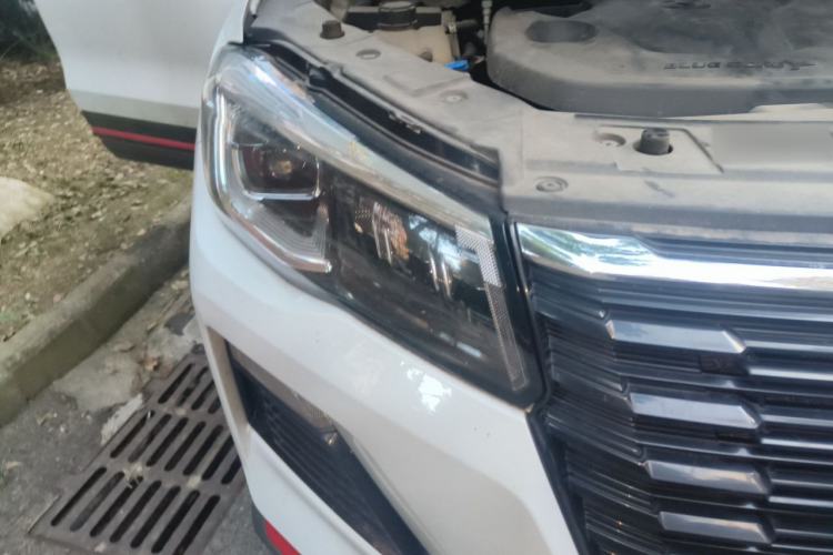 Used CHANGAN CS75 2021 Honor Million Edition 280T DCT Luxury Model Right Front Headlight