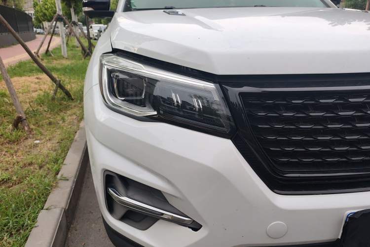 Used CHANGAN CS75 2021 Honor Million Edition 280T DCT Navigation Model Right Front Headlight