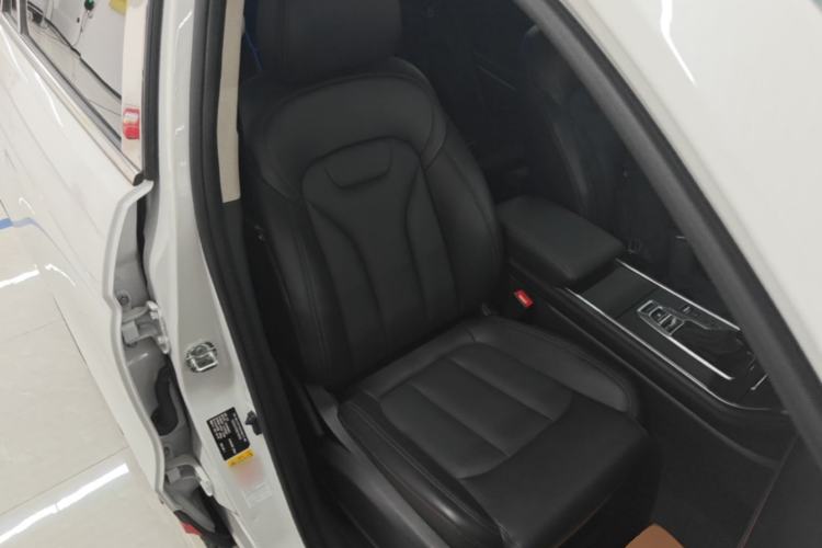 Used CHANGAN CS75 2021 Honor Million Edition 280T DCT Luxury Model Right Front Seat