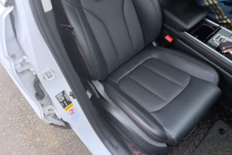 Used CHANGAN CS75 2021 Honor Million Edition 280T DCT Luxury Model Right Front Seat