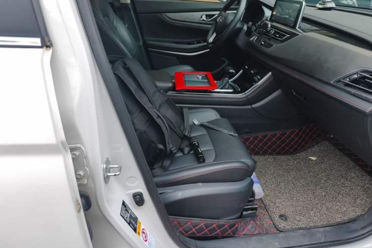 Used CHANGAN CS75 2021 Honor Million Edition 280T DCT Luxury Model Right Front Seat