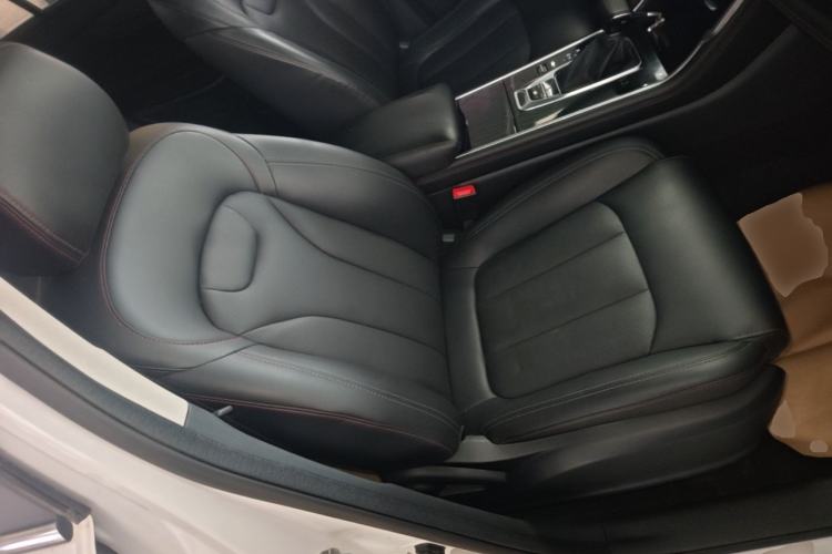Used CHANGAN CS75 2021 Honor Million Edition 280T DCT Prestige Model Right Front Seat