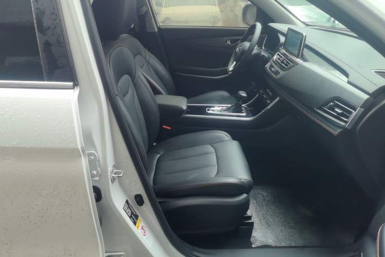 Used CHANGAN CS75 2021 Honor Million Edition 280T DCT Luxury Model Right Front Seat