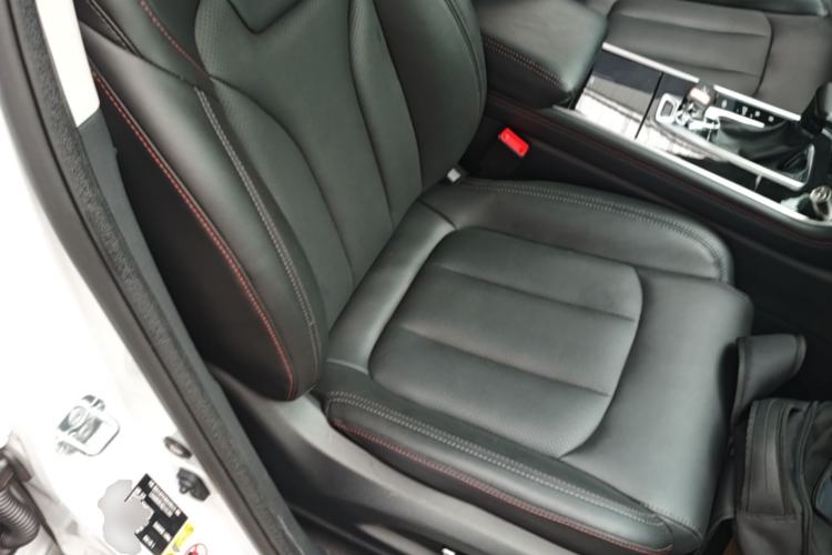 Used CHANGAN CS75 2021 Honor Million Edition 280T DCT Navigation Model Right Front Seat