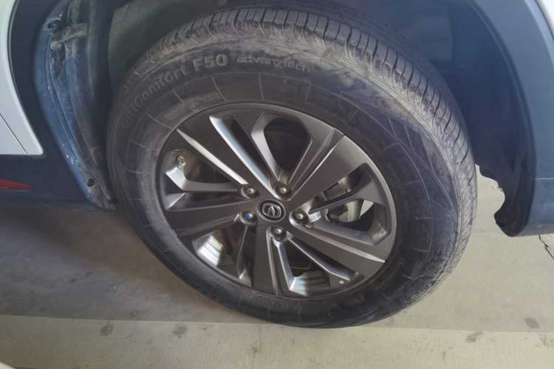 Used CHANGAN CS75 2021 Honor Million Edition 280T Manual Elite Model Right Front Wheel Hub