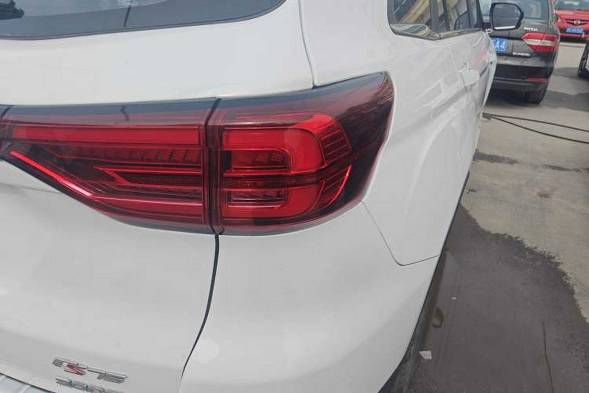 Used CHANGAN CS75 2021 Honor Million Edition 280T DCT Luxury Model Right Rear Taillight