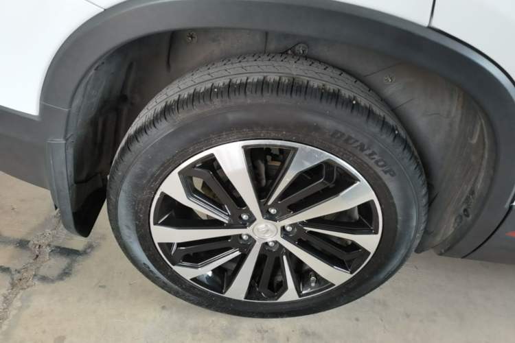 Used CHANGAN CS75 2021 Honor Million Edition 280T DCT Navigation Model Right Rear Wheel Hub