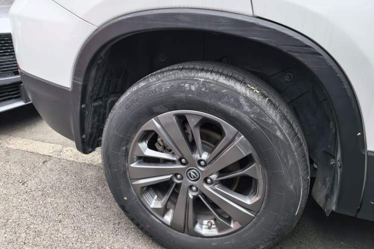 Used CHANGAN CS75 2021 Honor Million Edition 280T DCT Luxury Model Right Rear Wheel Hub