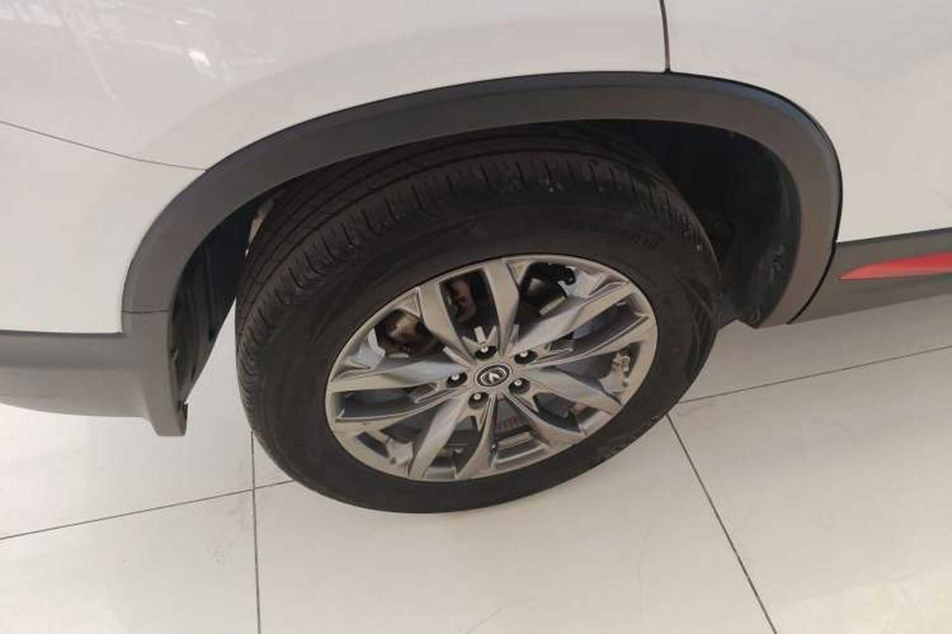 Used CHANGAN CS75 2021 Honor Million Edition 280T DCT Prestige Model Right Rear Wheel Hub
