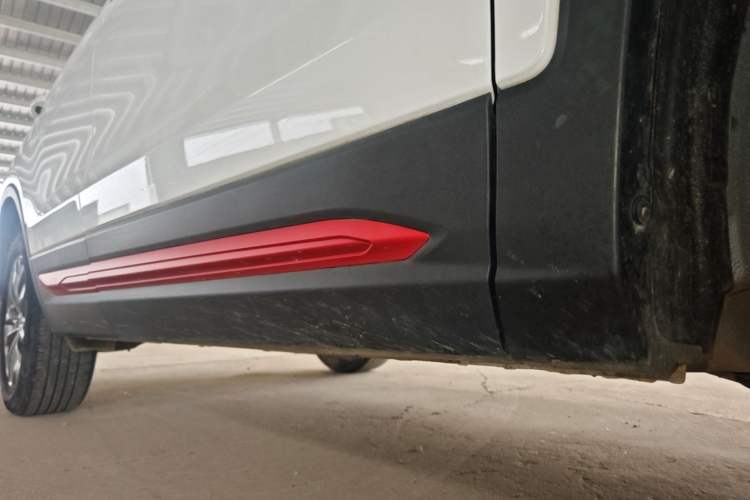 Used CHANGAN CS75 2021 Honor Million Edition 280T DCT Prestige Model Right Side Sill
