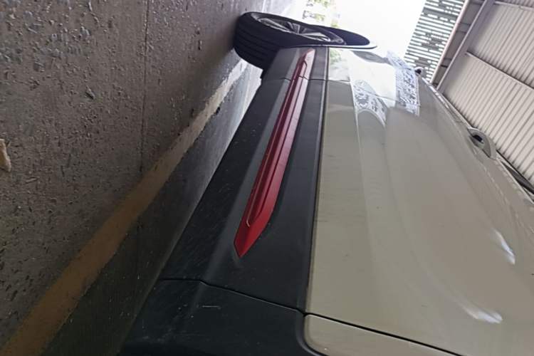 Used CHANGAN CS75 2021 Honor Million Edition 280T DCT Luxury Model Right Side Sill