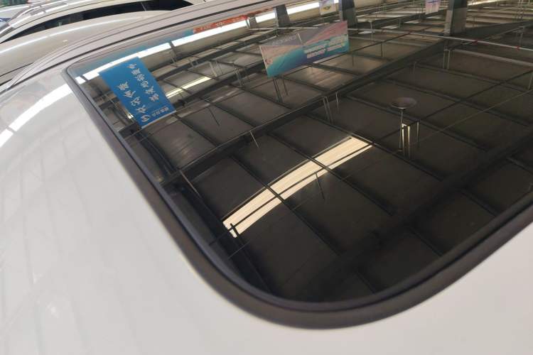 Used CHANGAN CS75 2021 Honor Million Edition 280T DCT Prestige Model Roof