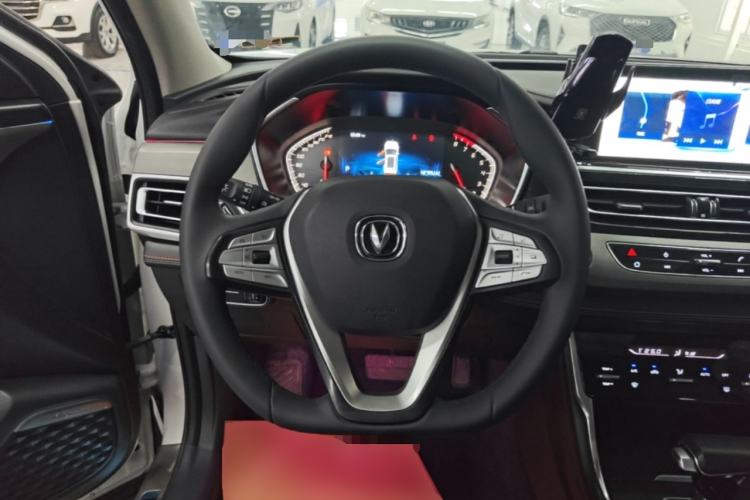 Used CHANGAN CS75 2021 Honor Million Edition 280T DCT Luxury Model Steering Wheel