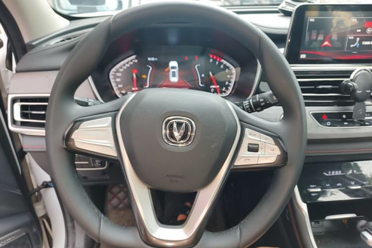 Used CHANGAN CS75 2021 Honor Million Edition 280T DCT Luxury Model Steering Wheel