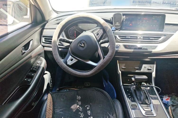 Used CHANGAN CS75 2021 Honor Million Edition 280T DCT Prestige Model Steering Wheel