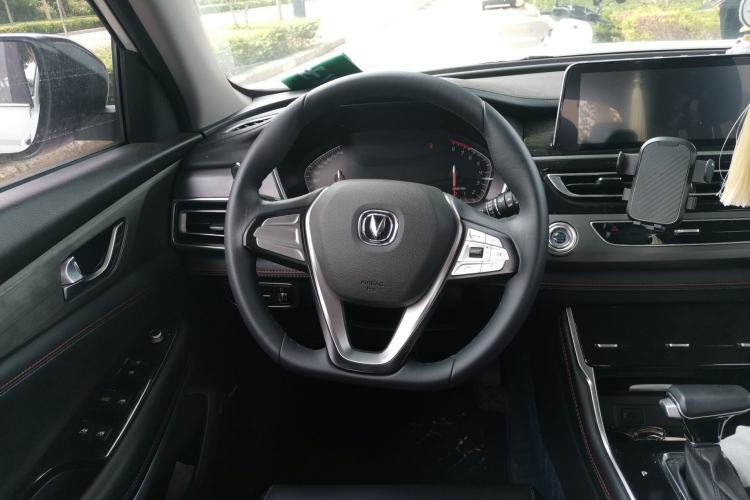 Used CHANGAN CS75 2021 Honor Million Edition 280T DCT Luxury Model Steering Wheel
