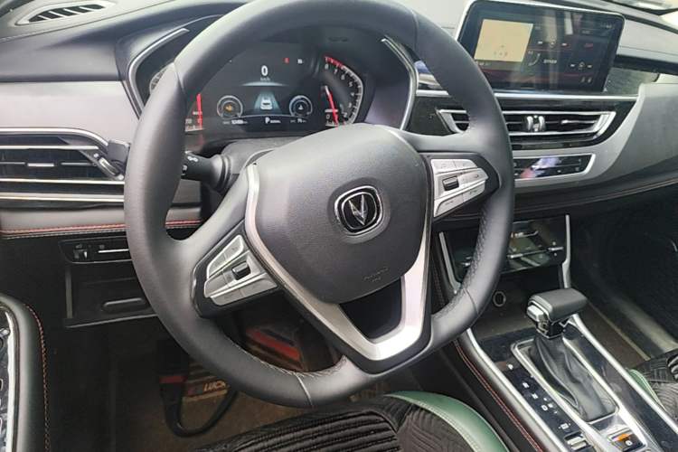 Used CHANGAN CS75 2021 Honor Million Edition 280T DCT Prestige Model Steering Wheel