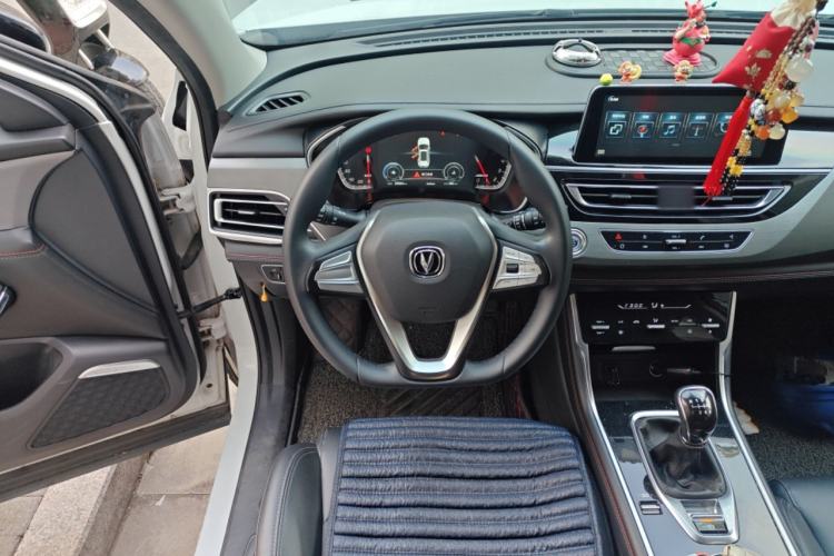 Used CHANGAN CS75 2021 Honor Million Edition 280T Manual Elite Model Steering Wheel