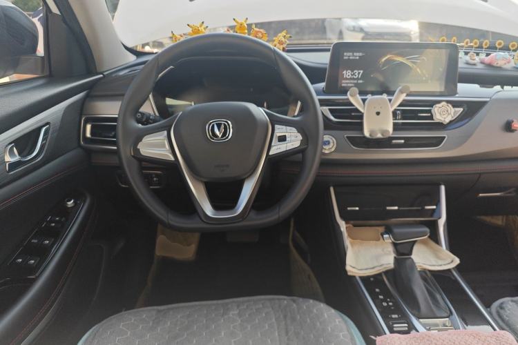 Used CHANGAN CS75 2021 Honor Million Edition 280T DCT Luxury Model Steering Wheel