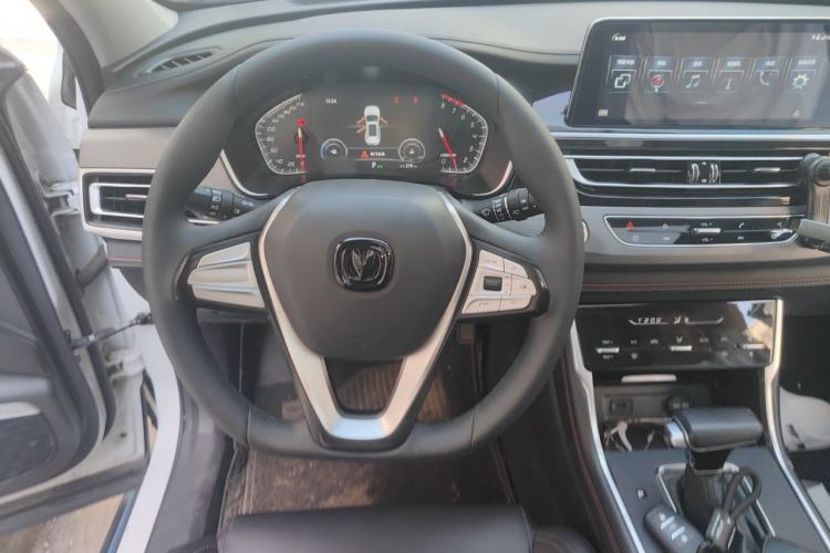 Used CHANGAN CS75 2021 Honor Million Edition 280T DCT Luxury Model Steering Wheel