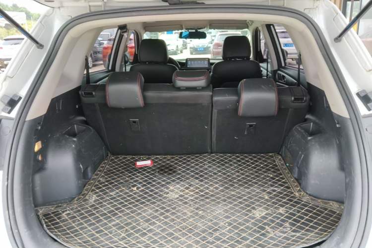 Used CHANGAN CS75 2021 Honor Million Edition 280T DCT Luxury Model Trunk