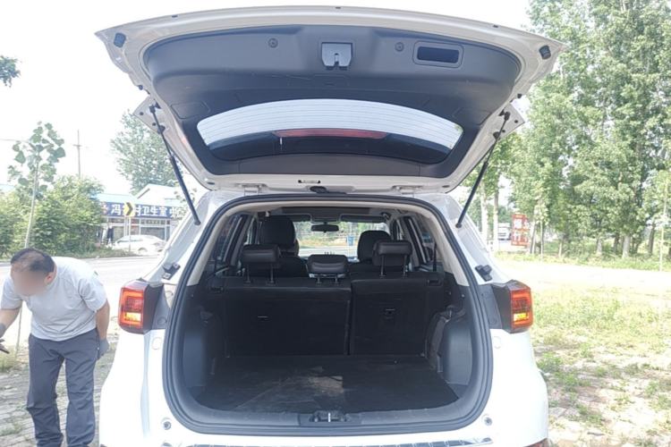 Used CHANGAN CS75 2021 Honor Million Edition 280T DCT Navigation Model Trunk