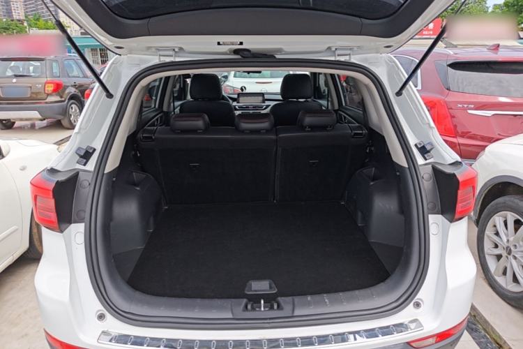 Used CHANGAN CS75 2021 Honor Million Edition 280T DCT Luxury Model Trunk