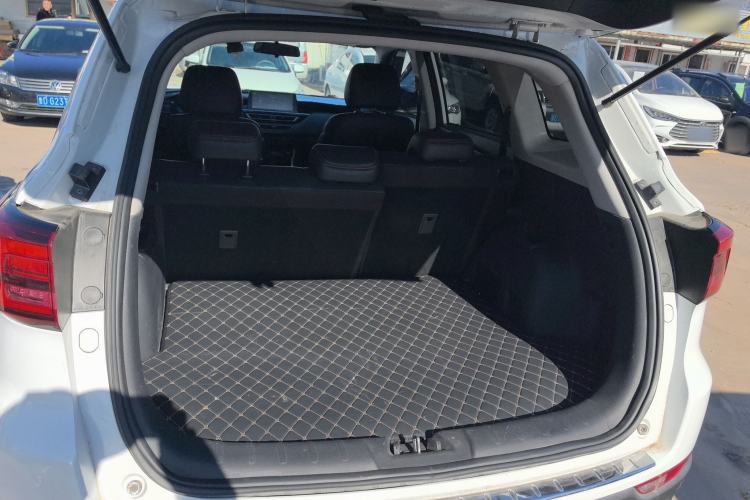 Used CHANGAN CS75 2021 Honor Million Edition 280T DCT Luxury Model Trunk