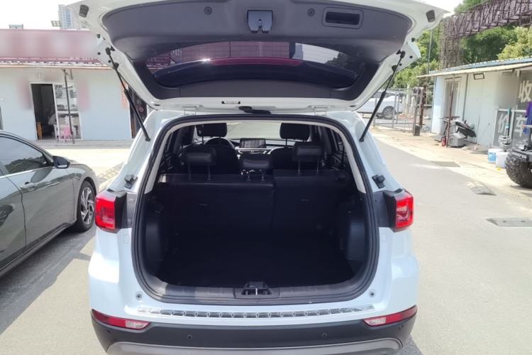 Used CHANGAN CS75 2021 Honor Million Edition 280T DCT Navigation Model Trunk
