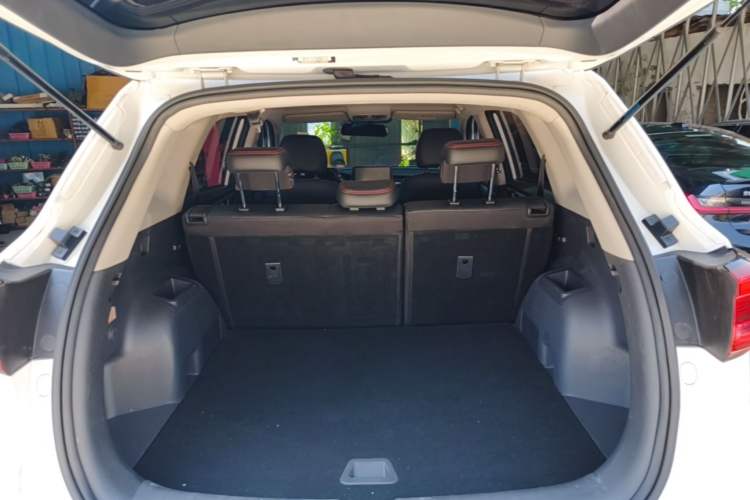 Used CHANGAN CS75 2021 Honor Million Edition 280T DCT Luxury Model Trunk