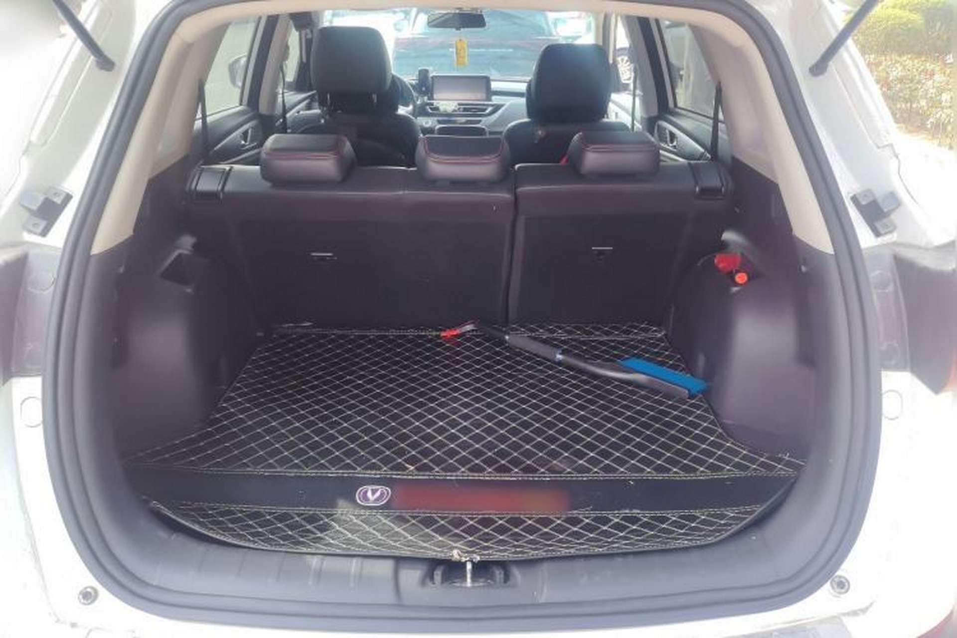 Used CHANGAN CS75 2021 Honor Million Edition 280T DCT Luxury Model Trunk