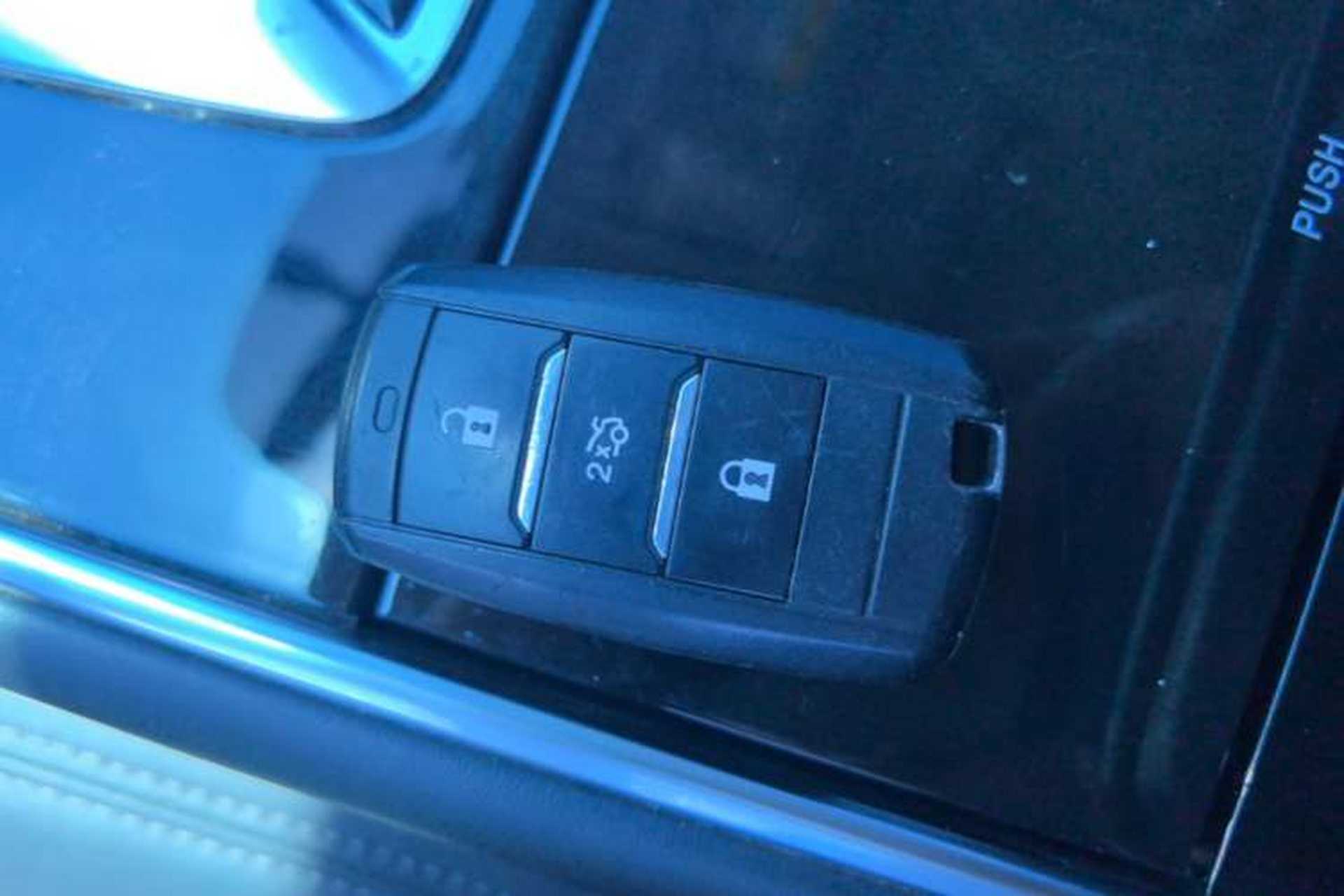 Used CHANGAN CS75 2021 Honor Million Edition 280T DCT Luxury Model Vehicle Key
