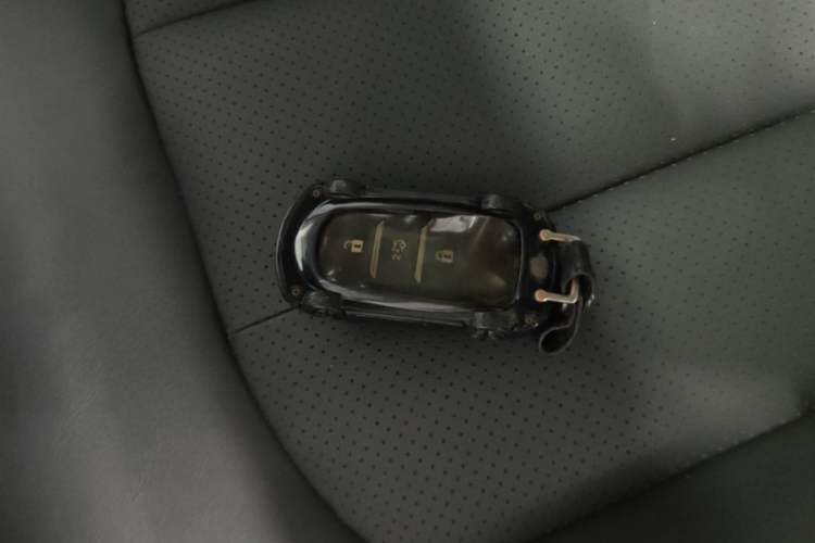 Used CHANGAN CS75 2021 Honor Million Edition 280T DCT Luxury Model Vehicle Key